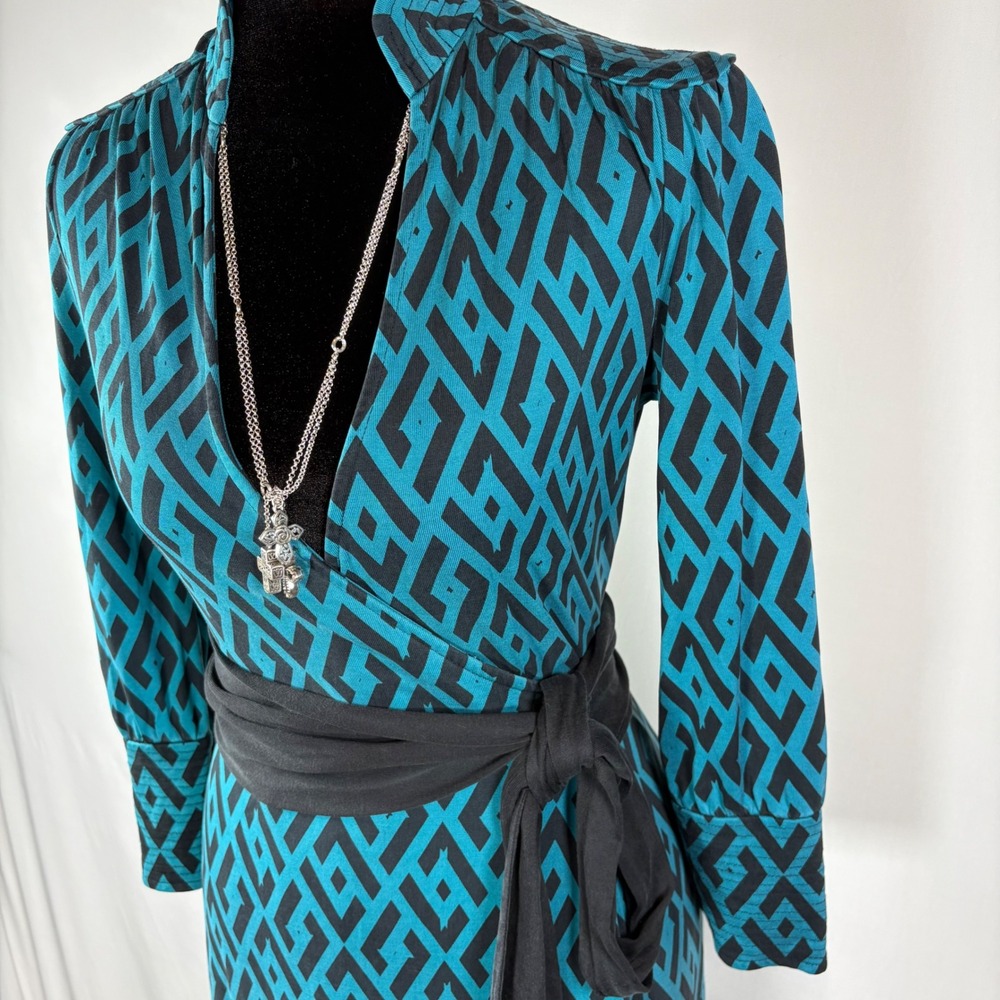 Diane von Furstenberg Tessa Wrap Dress Womens 2 Teal Geometric Silk Jersey - Picture 2 of 14